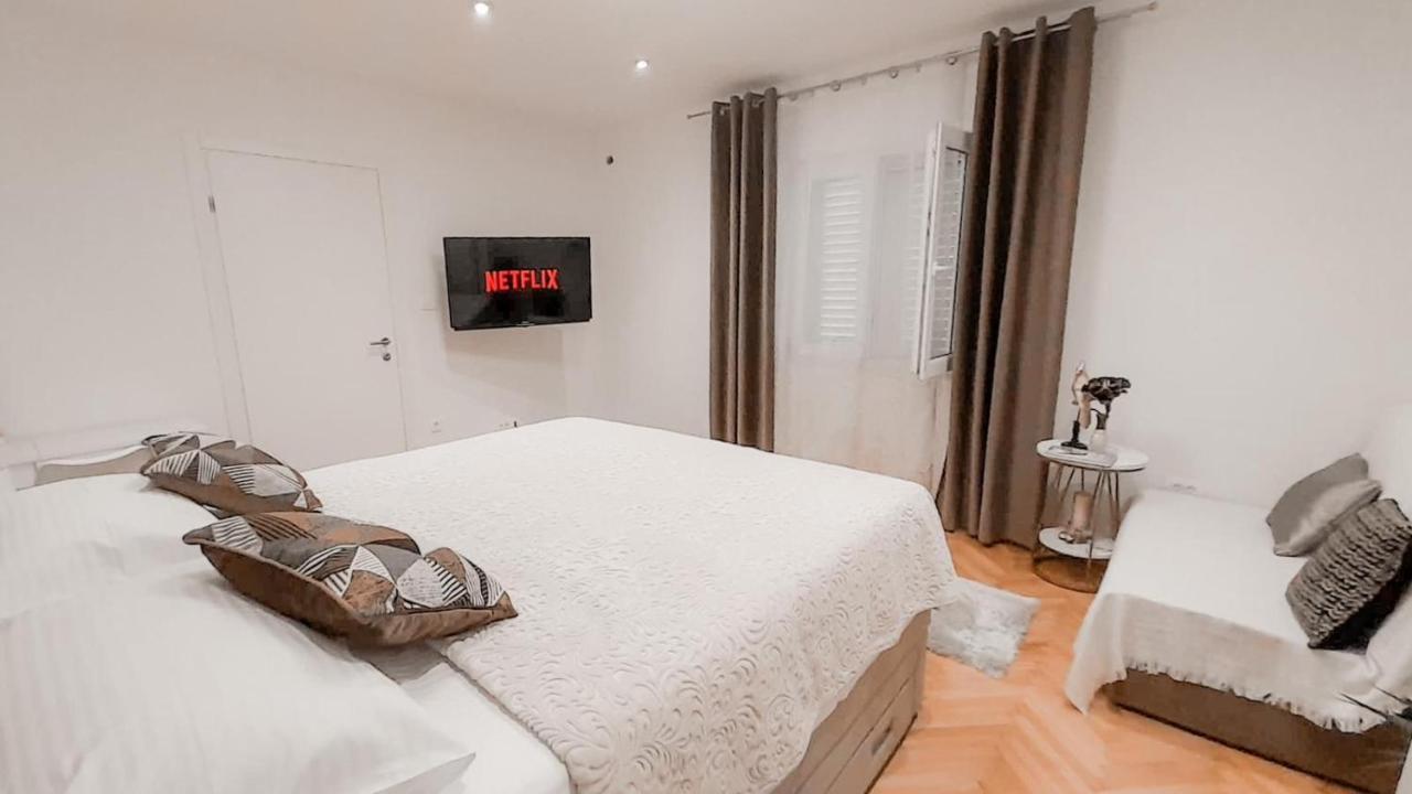 Desire Apartment Split Ngoại thất bức ảnh